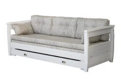 Janne Laverisohva, 3-ist. 11 Janne Laverisohva, 3-ist. -Intrata Huonekalut Kauppa janne3ist